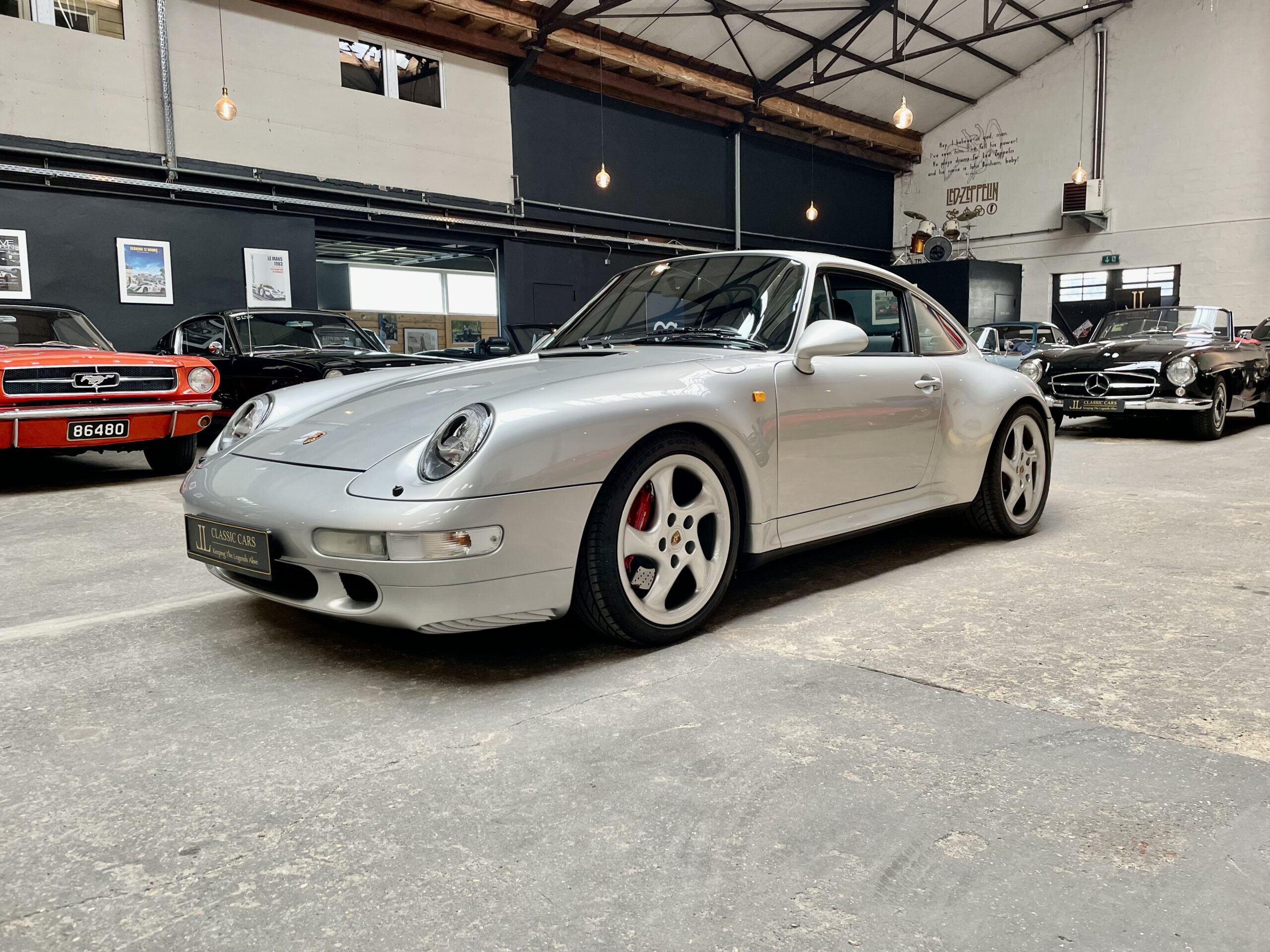 Porsche 993 Carrera 4S 1997 - LL Classic Cars